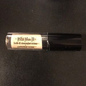 Kay Von D Lock-it Concealer Créme